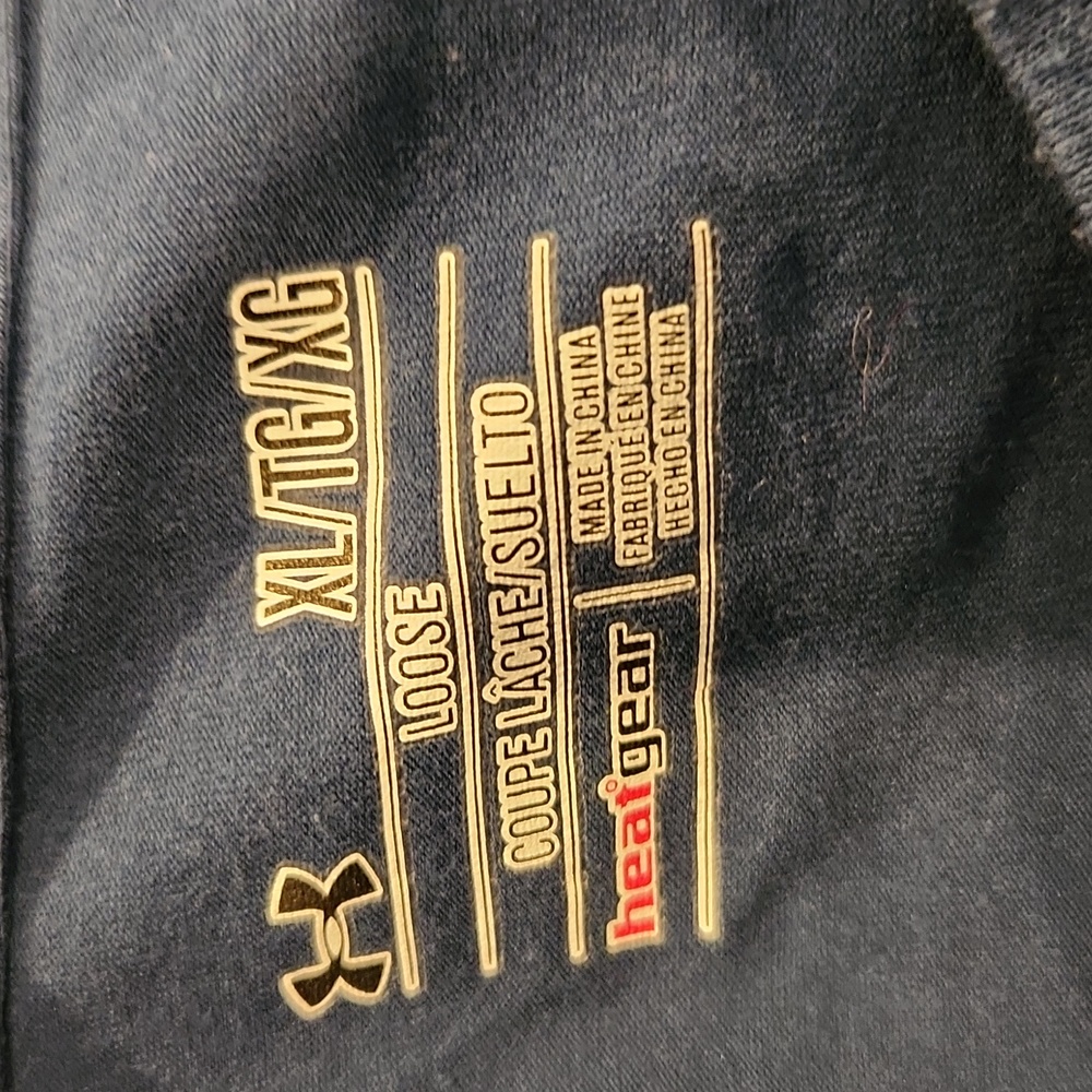 Under Armour T-shirt - Picture 5 of 5